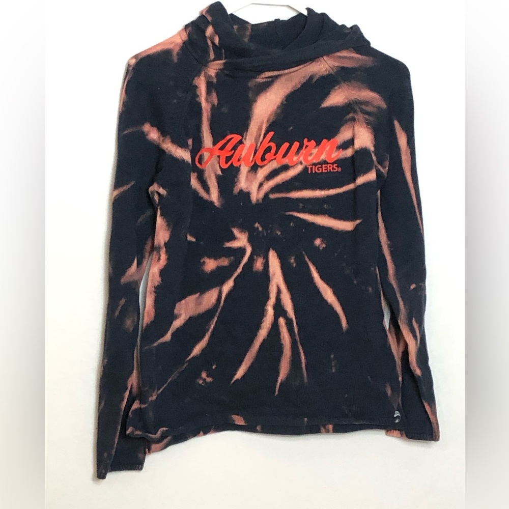 Auburn Tigers Women’s Acid-Wash Renu College Hoodie